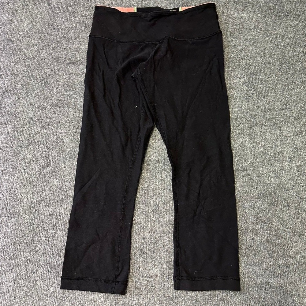 Lululemon Leggings Womens Size 4 Black Cropped High Rise Athletic Yoga Pants